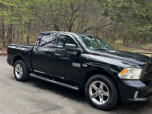 Used 2013 RAM 1500 Express image 4