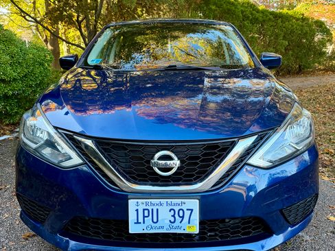Used 2016 Nissan Sentra SV w/ Style Package image 11