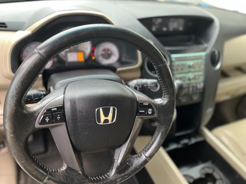 Used 2011 Honda Pilot EX-L image 5