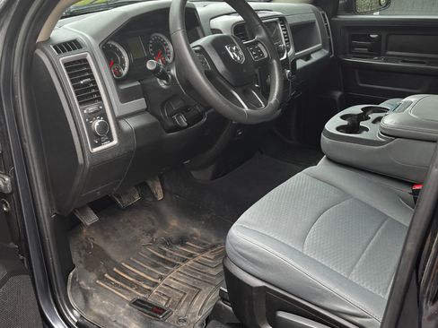 Used 2019 RAM 1500 Tradesman w/ Popular Equipment Group AWD/4WD image 29