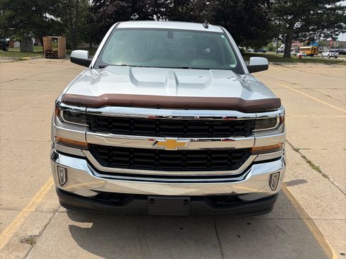 Used 2018 Chevrolet Silverado 1500 LT w/ All Star Edition AWD/4WD image 1
