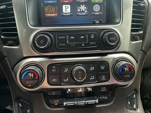 Used 2015 Chevrolet Tahoe LTZ AWD/4WD image 17