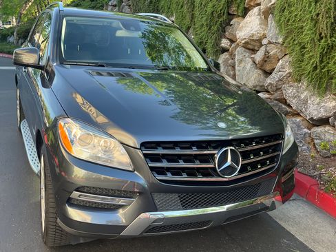 Used 2015 Mercedes-Benz ML 350 4MATIC image 1