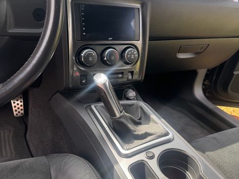 Used 2010 Dodge Challenger SRT8 w/ SRT Option Group II image 9