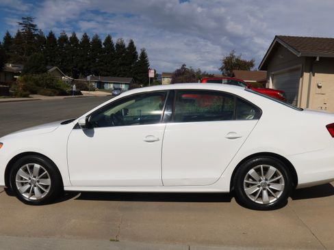 Used 2015 Volkswagen Jetta SE image 10