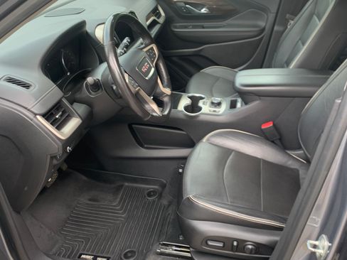 Used 2019 GMC Terrain Denali w/ GMC Pro Grade Package AWD/4WD image 17