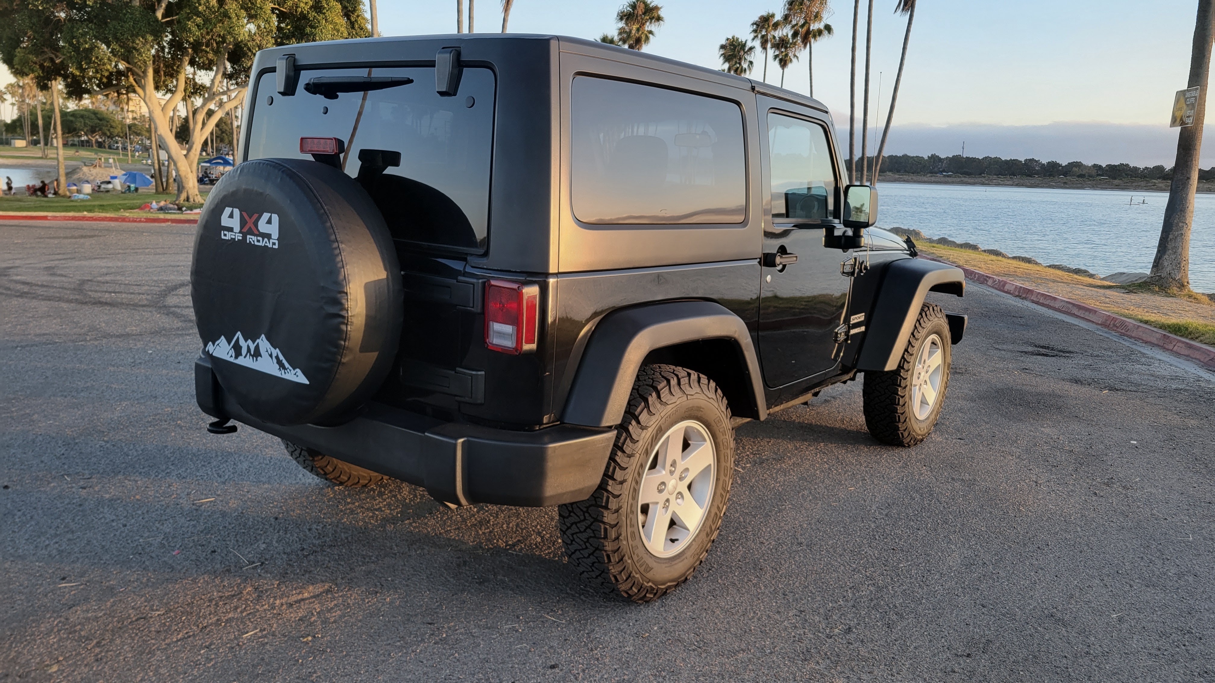 Used 2017 Jeep Wrangler Sport w/ Quick Order Package 23S AWD/4WD image 5