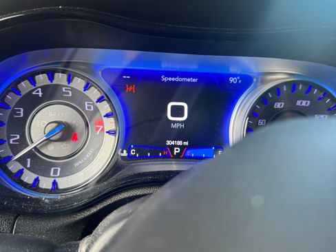 Used 2020 Chrysler 300 S w/ 300S Premium Group image 4