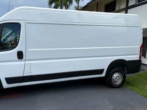 Used 2017 RAM ProMaster 2500 FWD image 8
