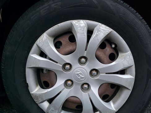 Used 2009 Hyundai Elantra GLS w/ Popular Equipment Pkg 2 image 25