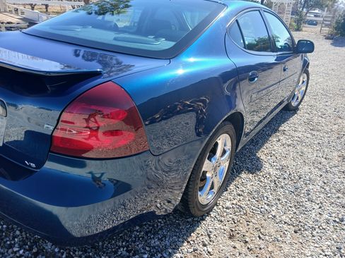 Used 2006 Pontiac Grand Prix GXP w/ Sun And Sound Package image 13