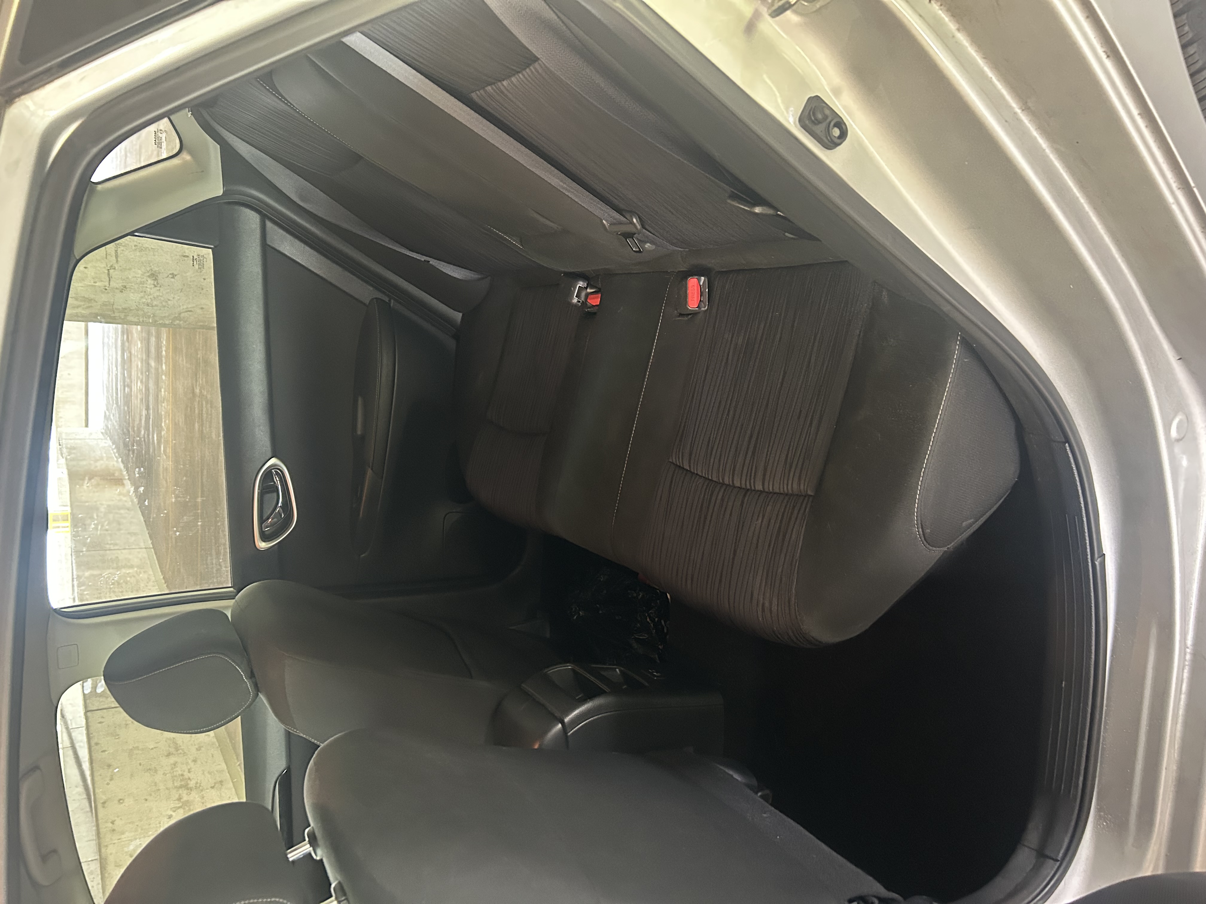 Used 2019 Nissan Sentra SV FWD image 9