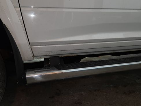 Used 2017 RAM 3500 Laramie AWD/4WD image 18