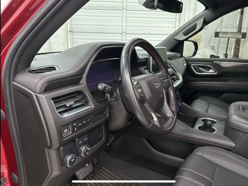 Used 2022 Chevrolet Tahoe RST image 9