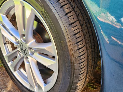 Used 2012 Honda CR-Z EX image 13