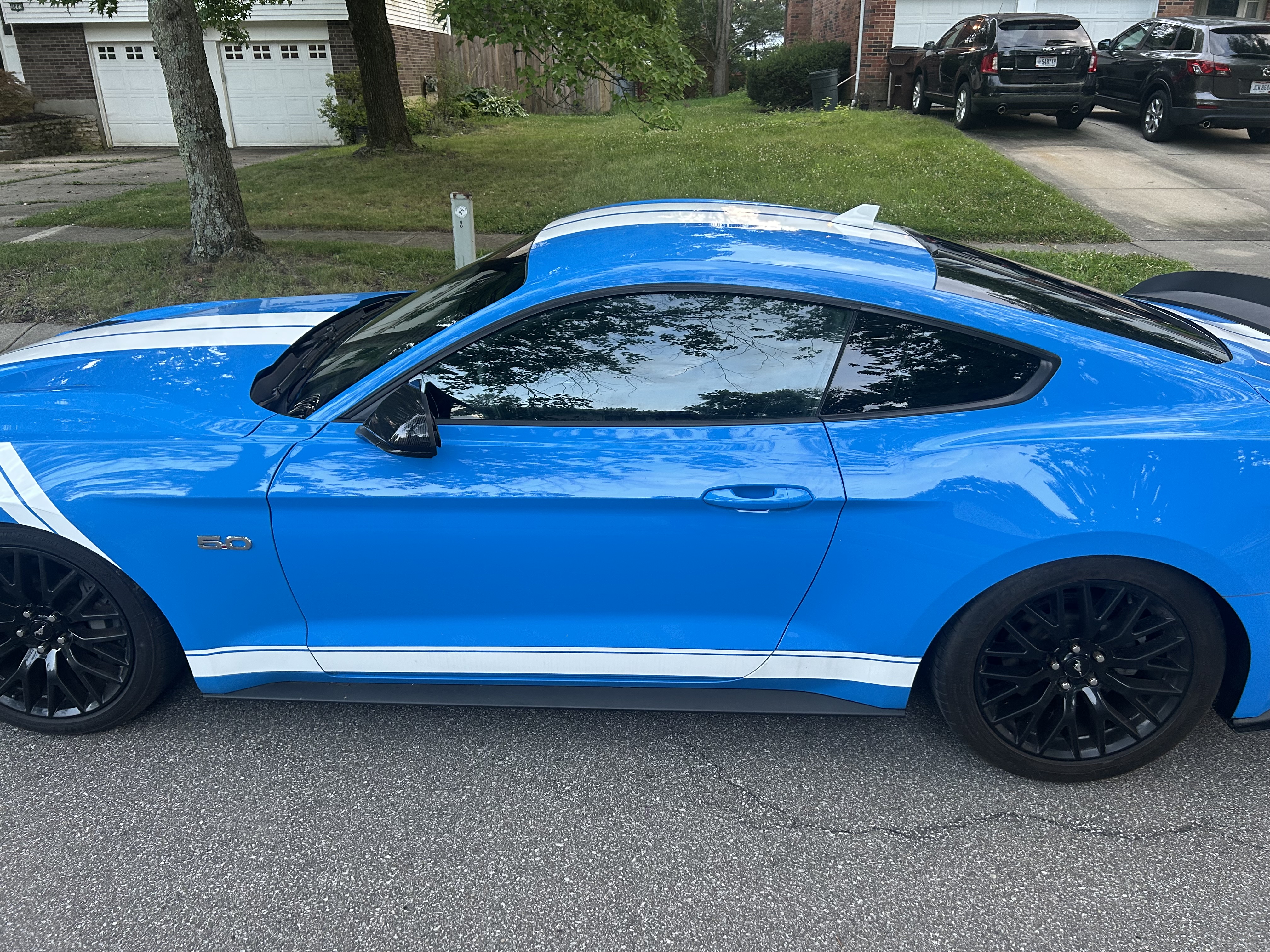 Used 2022 Ford Mustang GT RWD image 8