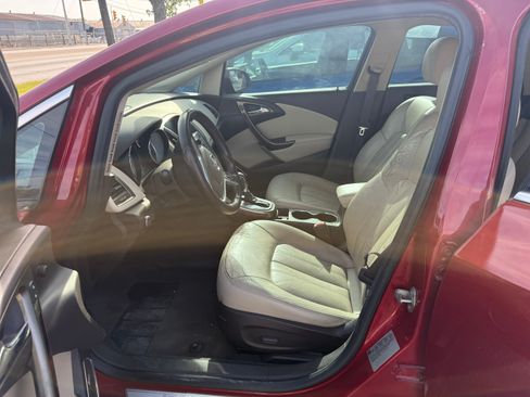Used 2014 Buick Verano Leather FWD image 9
