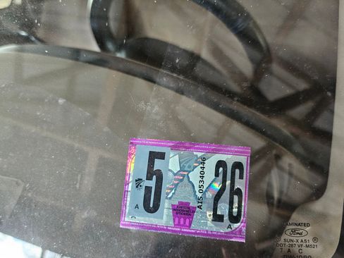 Used 1997 Ford F250 4x4 Regular Cab Heavy Duty image 16