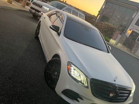 Used 2019 Mercedes-Benz S 560 Sedan image 21