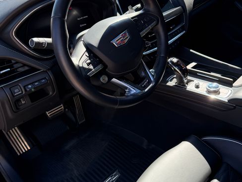 Used 2023 Cadillac CT5 V Blackwing image 10