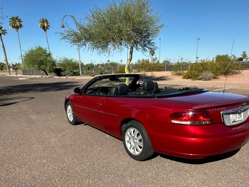 Used 2004 Chrysler Sebring GTC FWD image 20