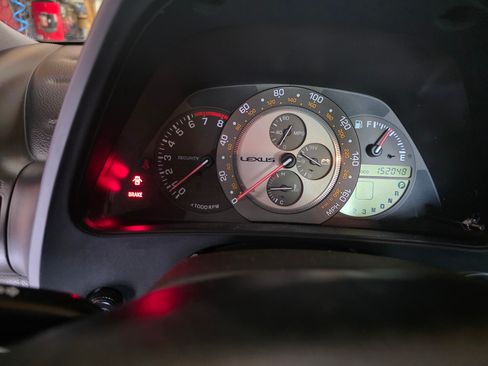 Used 2002 Lexus IS 300 RWD image 4