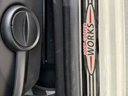 Used 2010 MINI Cooper John Cooper Works image 8