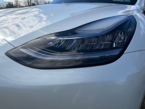 Used 2021 Tesla Model Y Long Range AWD/4WD image 6