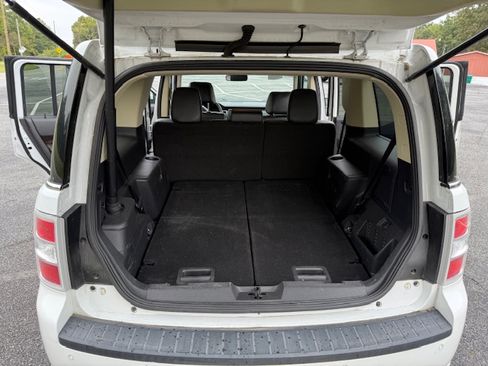 Used 2019 Ford Flex Limited image 14