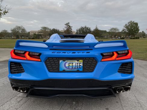 Used 2023 Chevrolet Corvette Stingray Premium Conv w/ Z51 Performance Package image 10