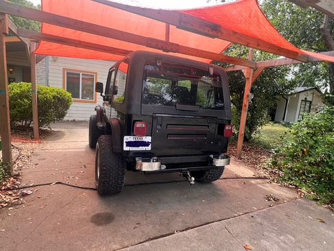 Used 1993 Jeep Wrangler 4WD image 6