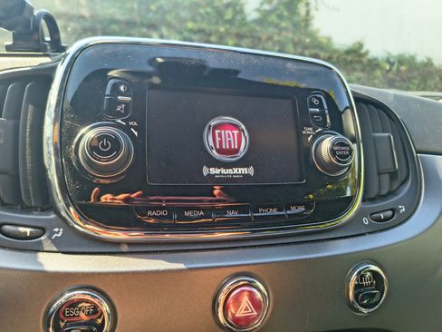 Used 2018 FIAT 500 e FWD image 10