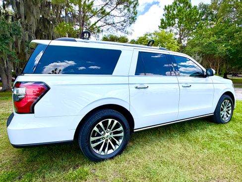 Used 2018 Ford Expedition Max Limited RWD image 8