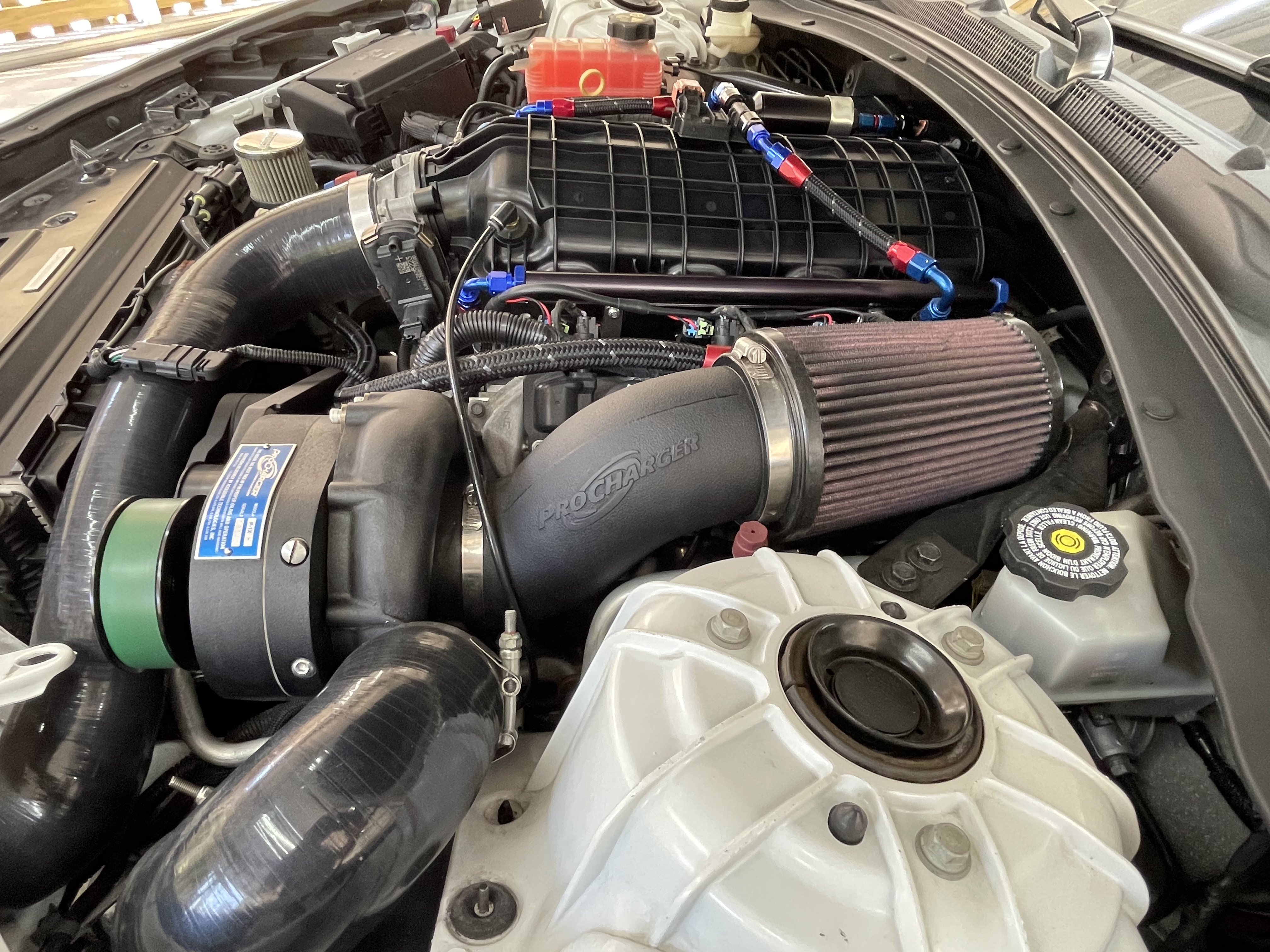Used 2018 Chevrolet Camaro SS RWD image 12