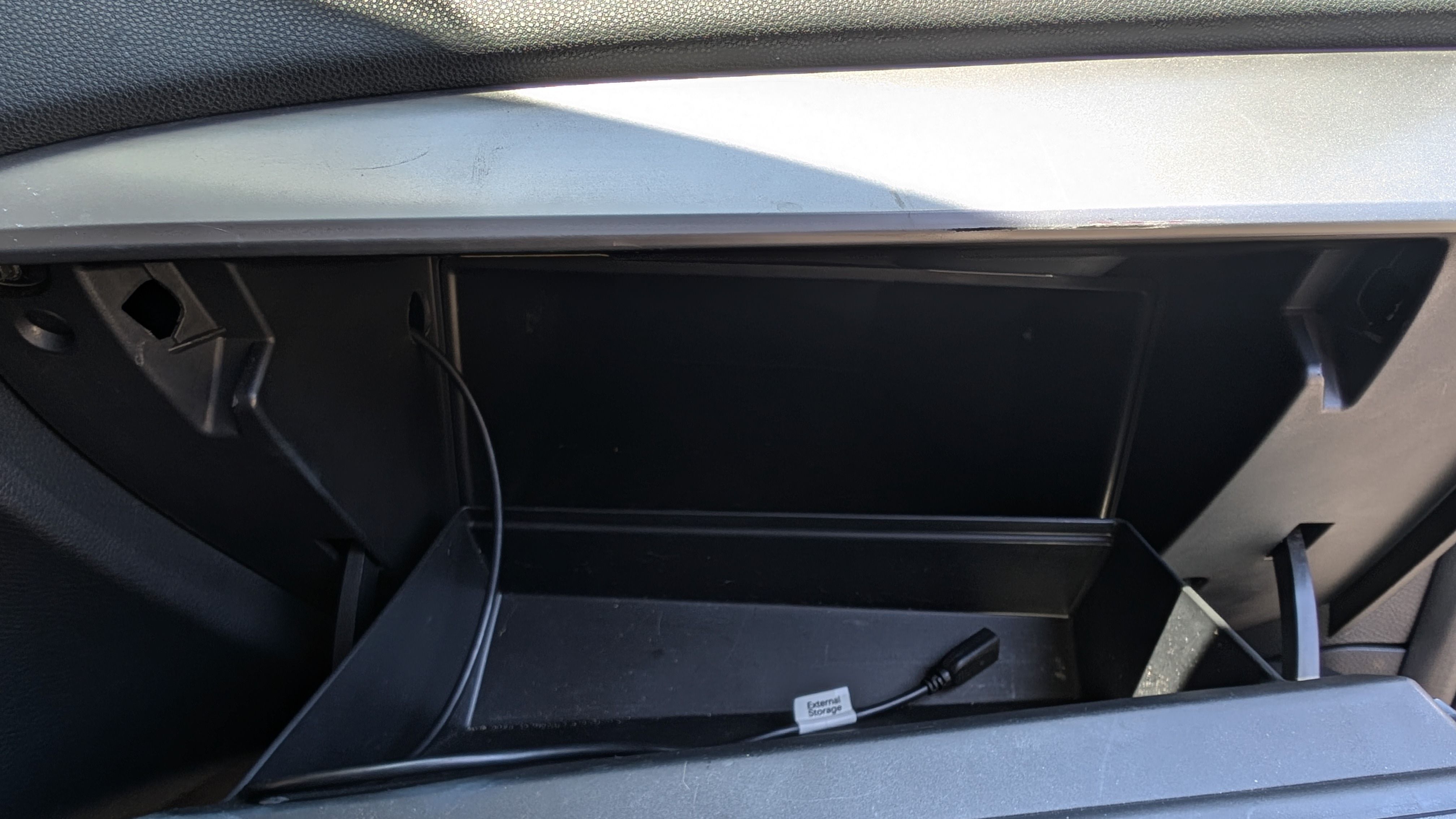 Used 2012 MAZDA MAZDA3 i Touring FWD image 24