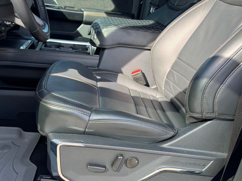 Used 2023 Ford F350 Platinum image 13