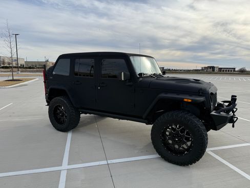 Used 2015 Jeep Wrangler Unlimited Sport w/ Quick Order Package 24S image 8