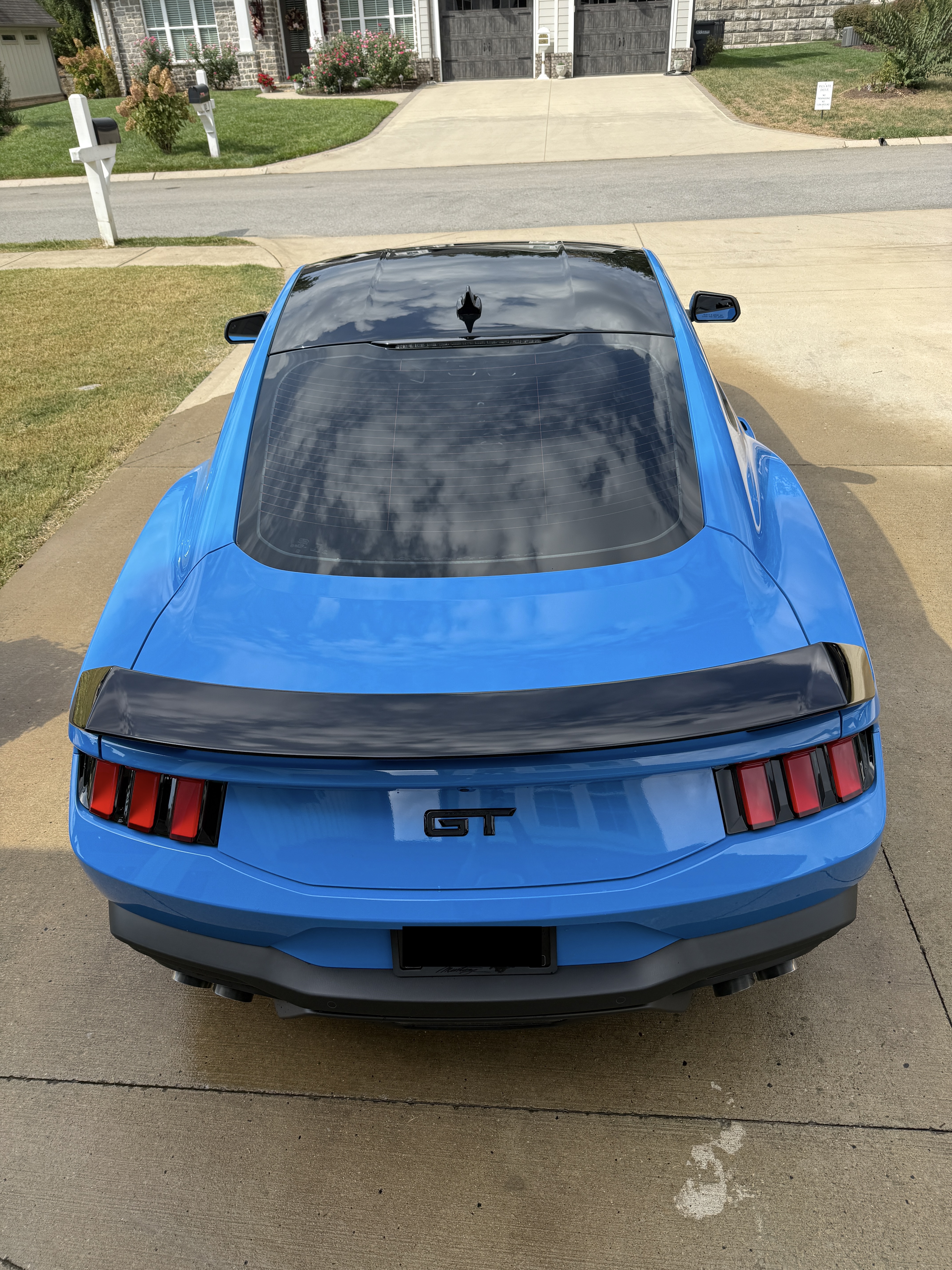 Used 2024 Ford Mustang GT Premium w/ GT Performance Package RWD image 4