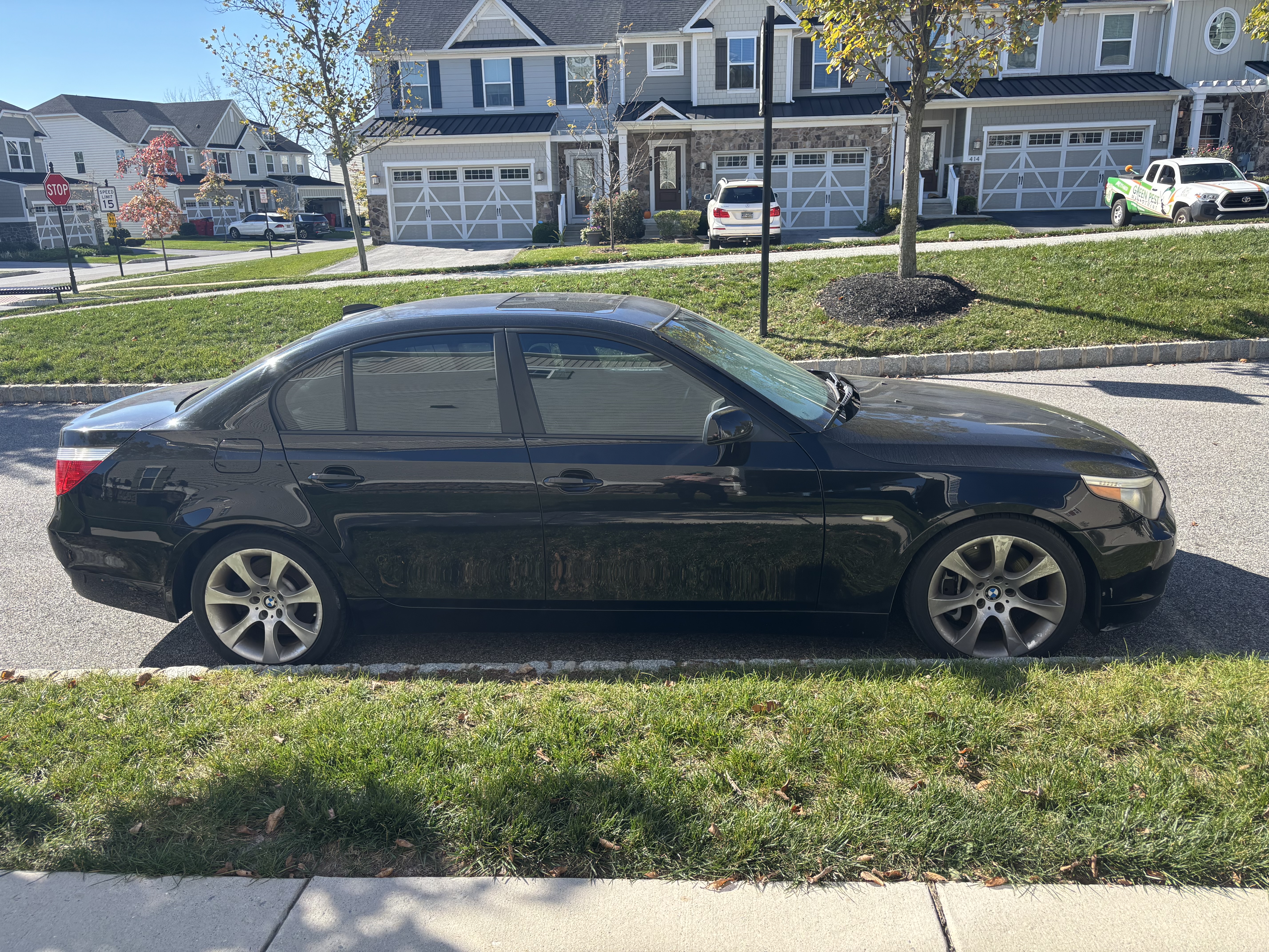 Used 2004 BMW 545i Sedan RWD image 4