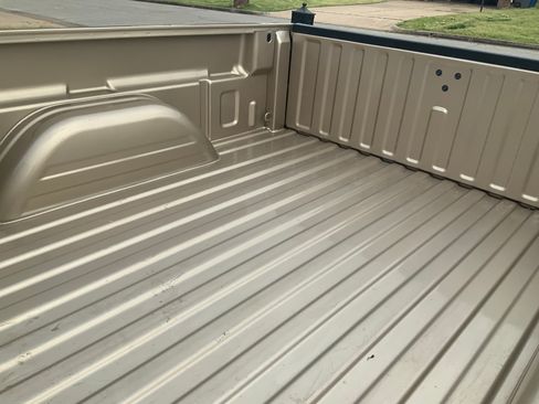 Used 2004 GMC Sierra 1500 SLE w/ Light Duty Power Package image 5