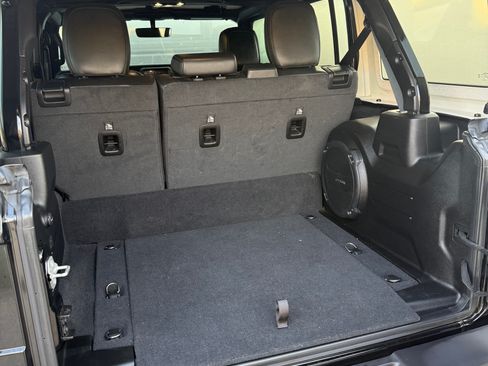 Used 2022 Jeep Wrangler Unlimited Rubicon 4xe w/ Safety Group image 14