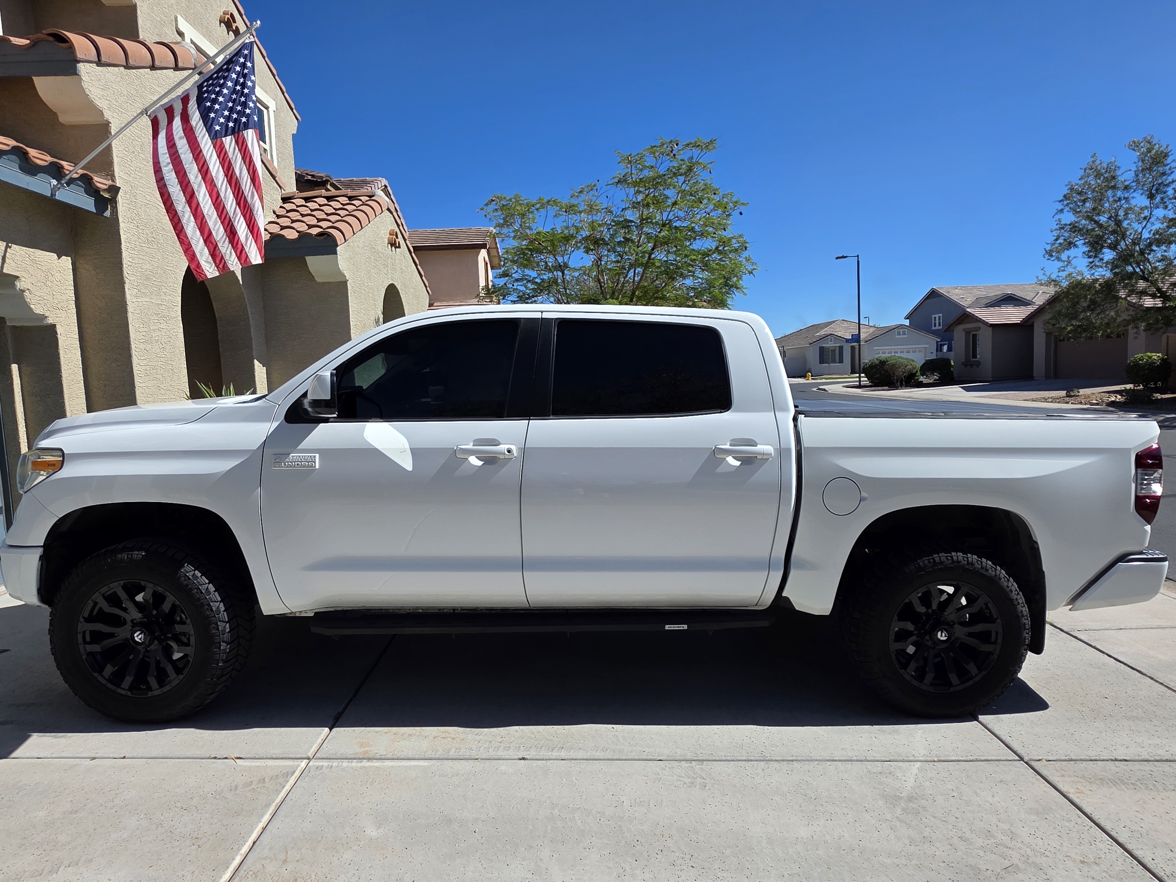 Used 2019 Toyota Tundra Platinum AWD/4WD image 5
