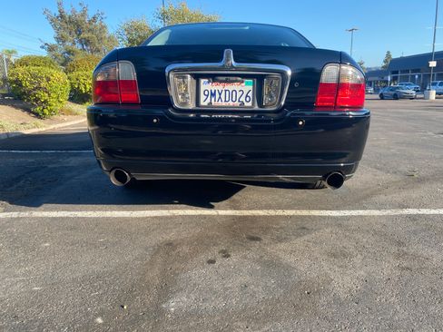 Used 2005 Lincoln LS RWD image 8