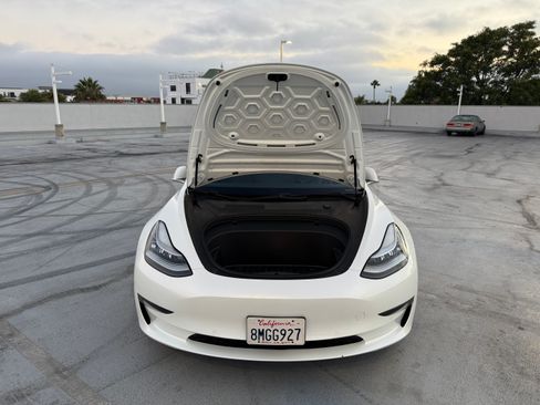 Used 2020 Tesla Model 3 Standard Range Plus RWD image 27