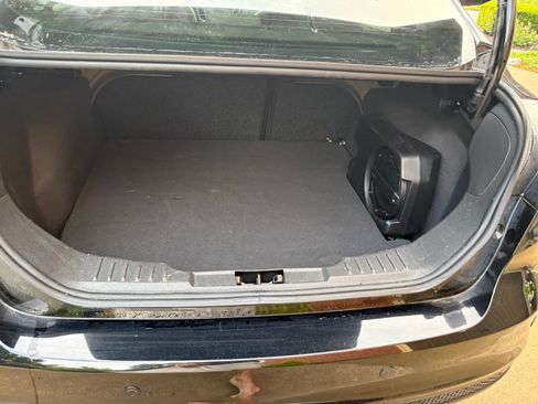 Used 2018 Ford Focus Titanium FWD image 16
