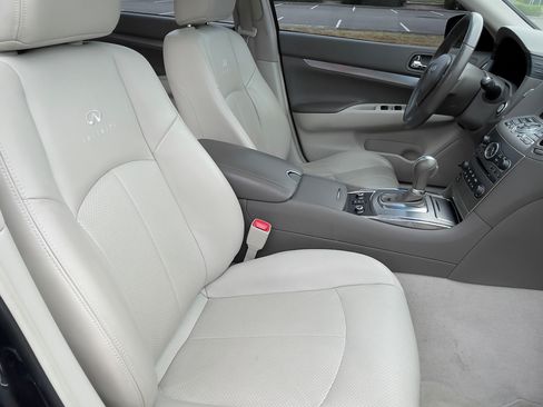 Used 2012 INFINITI G37 x Sedan w/ Premium Pkg AWD/4WD image 12