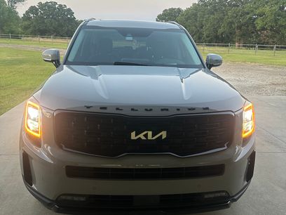 Used 2022 Kia Telluride SX w/ SX Prestige Package