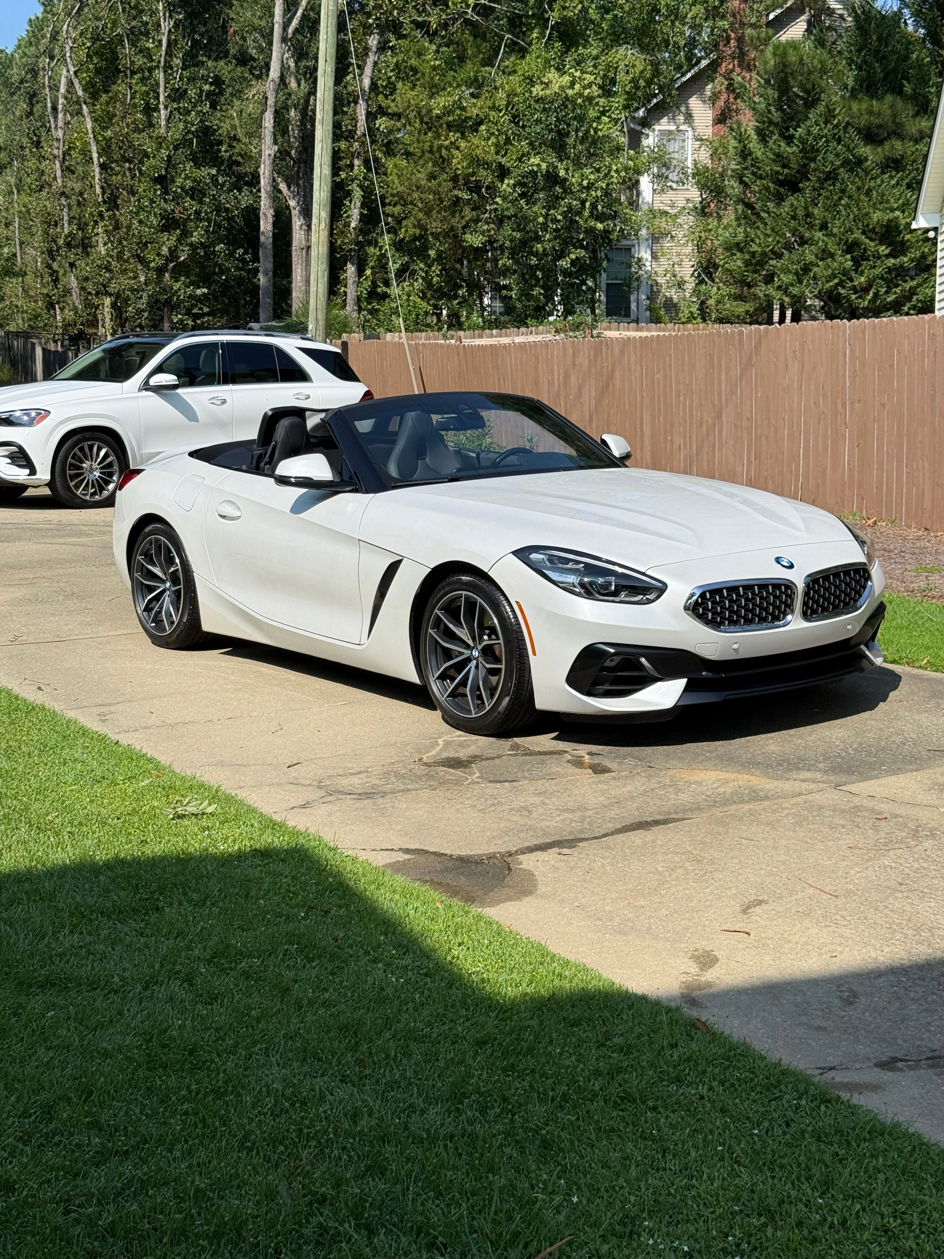 Used 2022 BMW Z4 sDrive30i RWD image 4