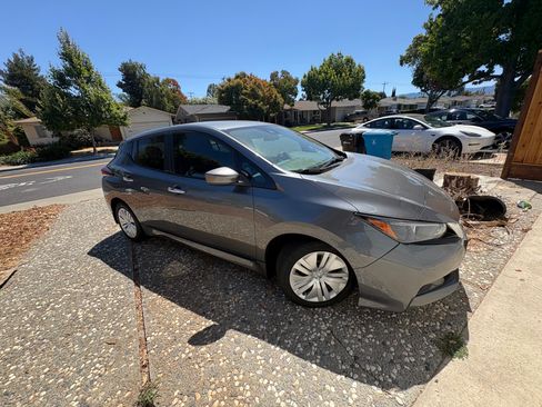 Used 2020 Nissan Leaf S w/ S Charge Package FWD image 20