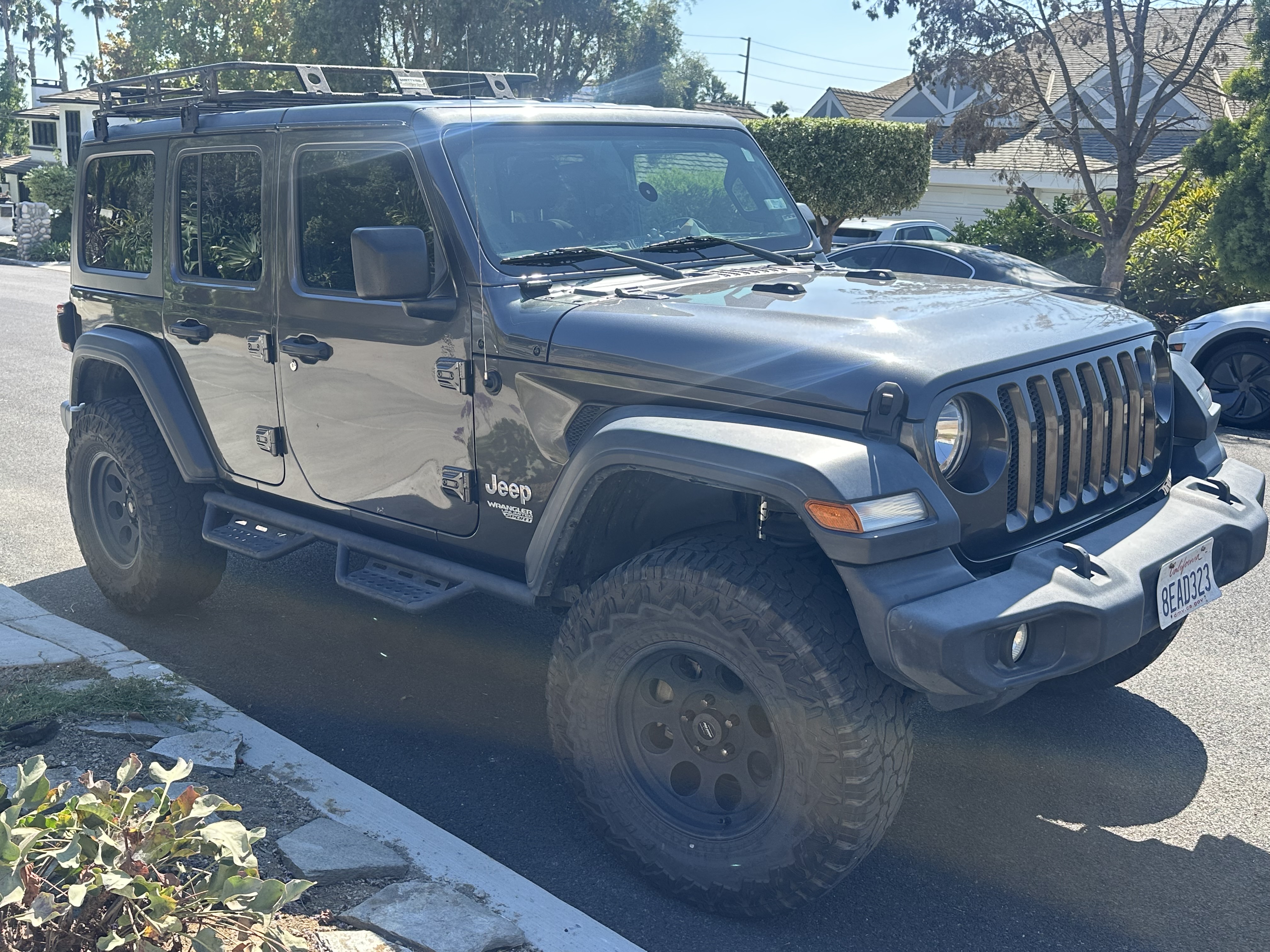 Used 2018 Jeep Wrangler Unlimited Sport AWD/4WD image 1